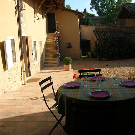 Bed & Breakfast - Maison De Marie Messimy-sur-Saone Экстерьер фото